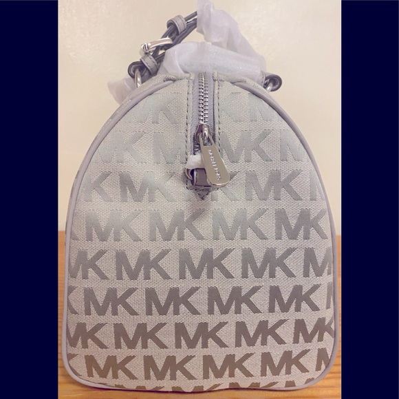 🔥SOLD🔥🇺🇸4TH OF JULY SALE🇺🇸LARGE MICHAEL KORS LEATHER TRIM GRAYSON SATCHEL - Picture 4 of 7